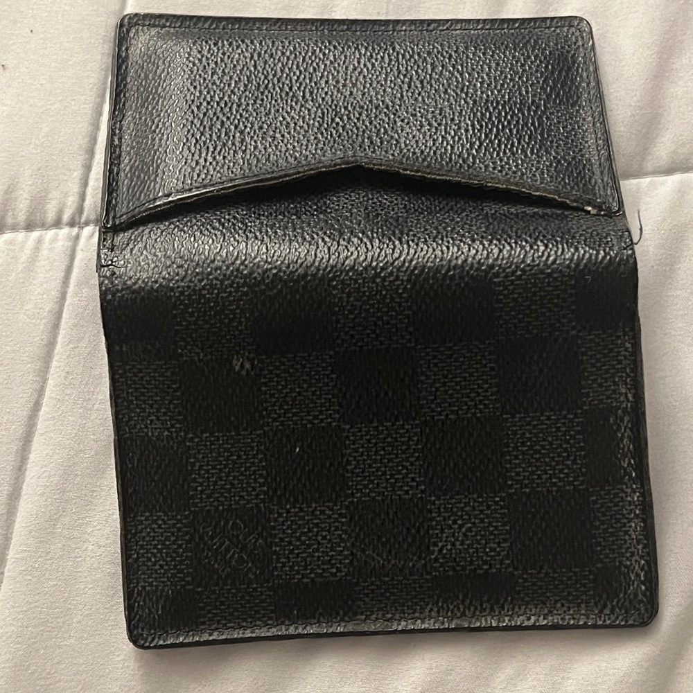 Louis Vuitton Black Leather Card Holder - Picture 7 of 8